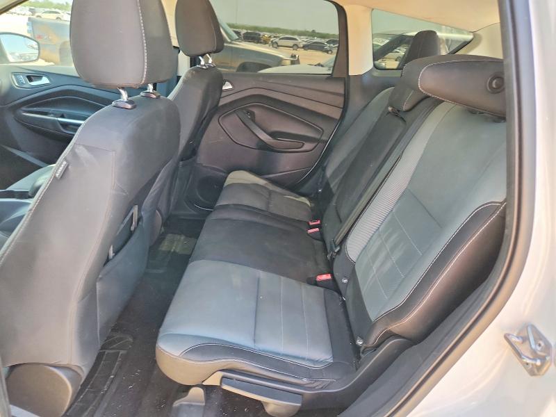Photo 10 from auction – 2016 FORD ESCAPE with VIN 1FMCU0G79GUB52619