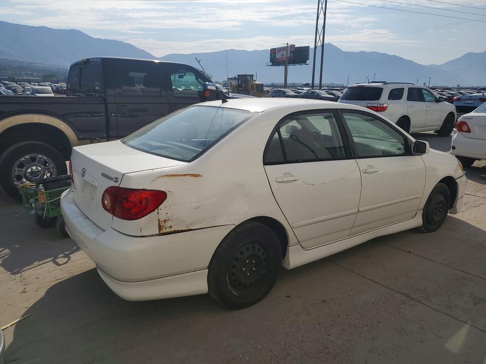 Photo 3 from auction – 2004 TOYOTA COROLLA with VIN 1NXBR32E84Z233787