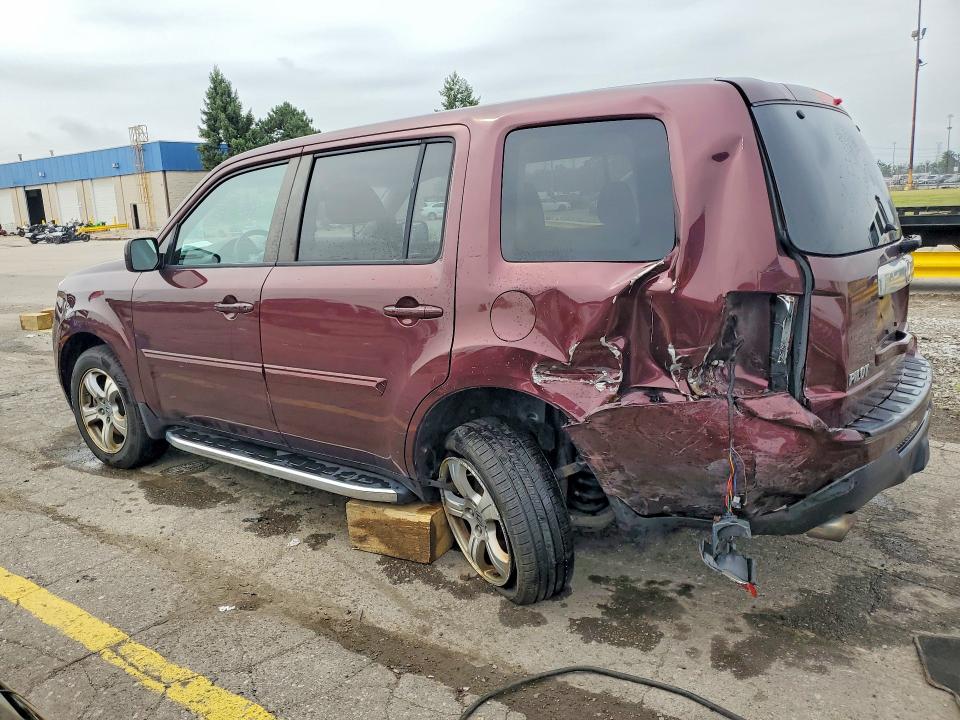Photo 2 from auction – 2012 HONDA PILOT with VIN 5FNYF4H75CB060372