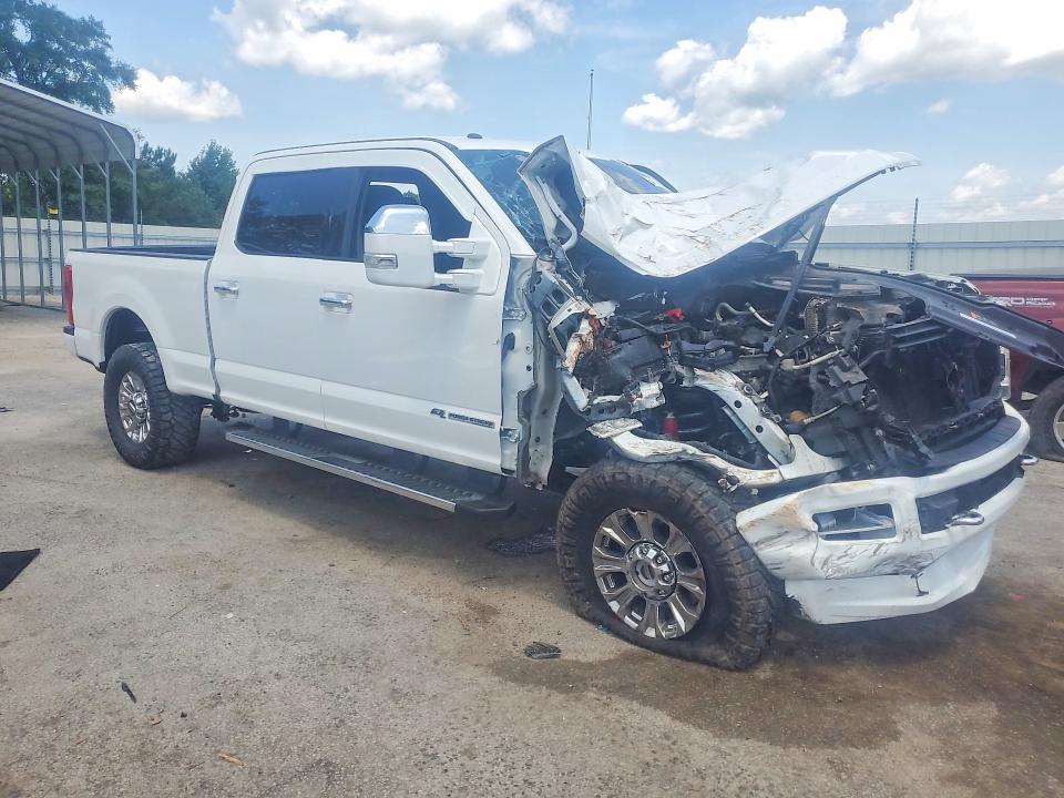 Photo 4 from auction – 2017 FORD F250 with VIN 1FT7W2BT4HED51458