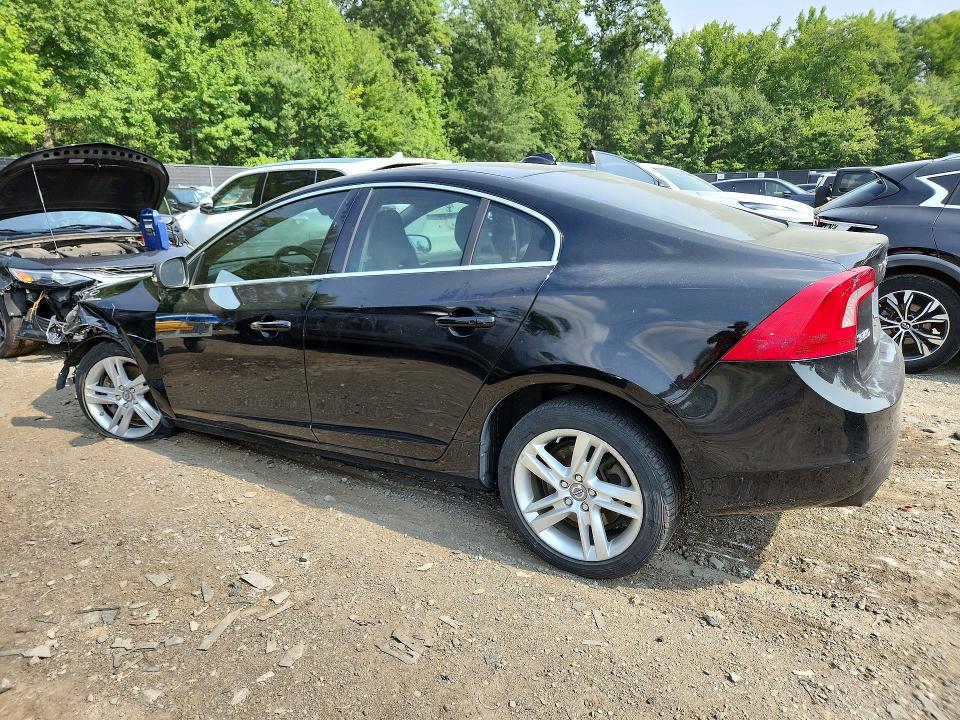 Photo 2 from auction – 2015 VOLVO S60 with VIN YV1612TK7F1343594
