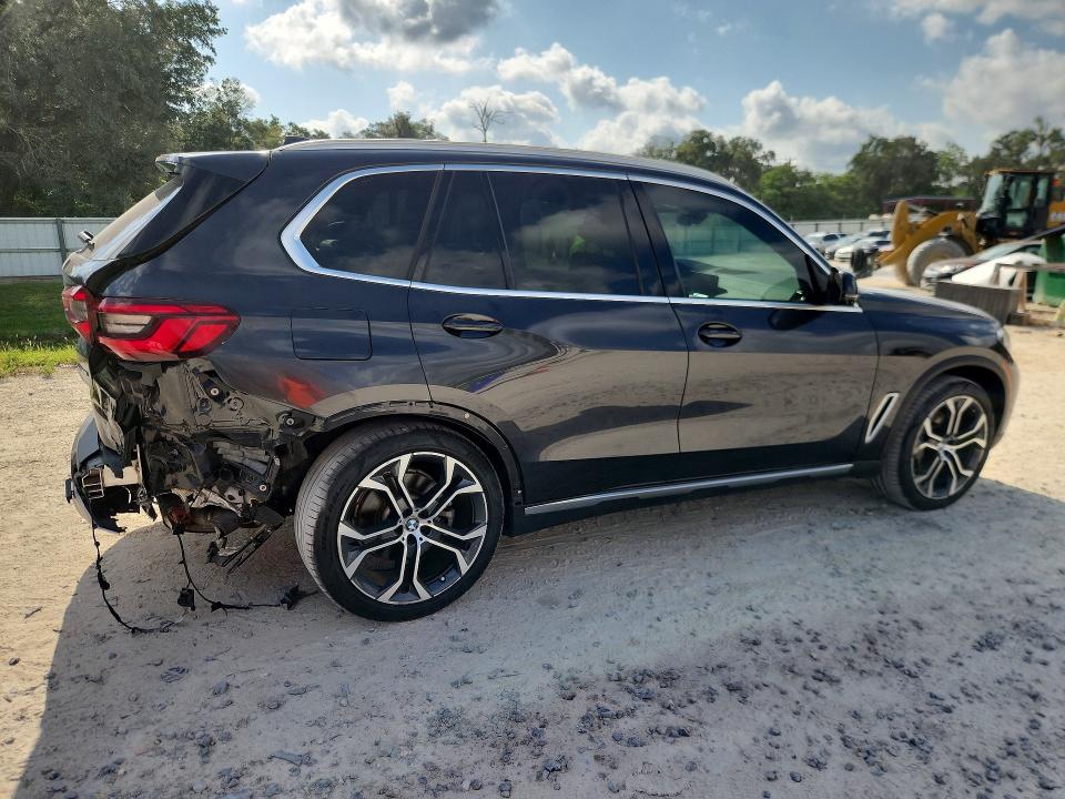 Photo 3 from auction – 2020 BMW X5 with VIN 5UXCR4C00L9B31209