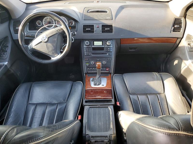 Photo 8 from auction – 2013 VOLVO XC90 with VIN YV4952CY4D1665180