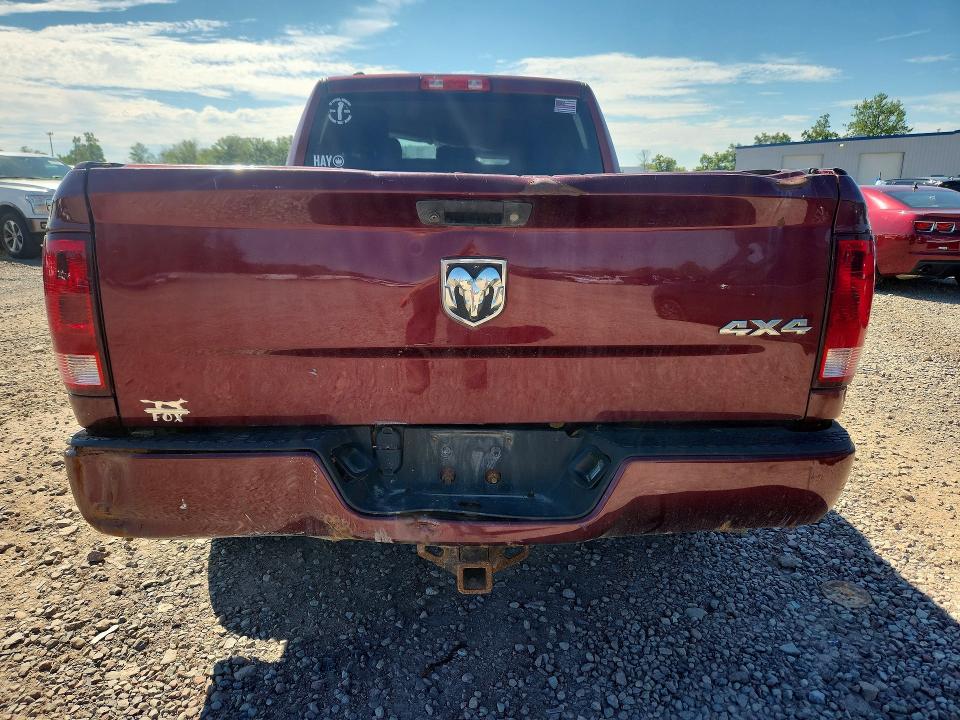 Photo 6 from auction – 2018 RAM 1500 with VIN 1C6RR7FG3JS199679