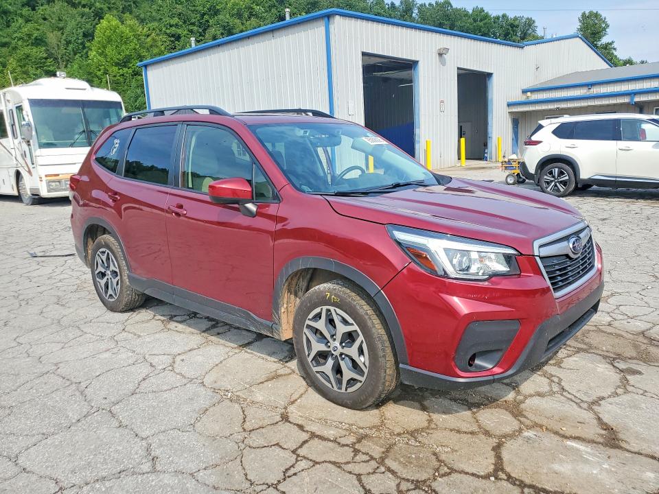 Photo 4 from auction – 2020 SUBARU FORESTER with VIN JF2SKAJC4LH568440
