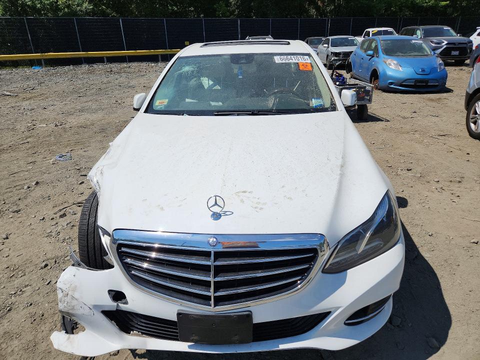 Photo 5 from auction – 2014 MERCEDES-BENZ E with VIN WDDHF8JB4EA776221