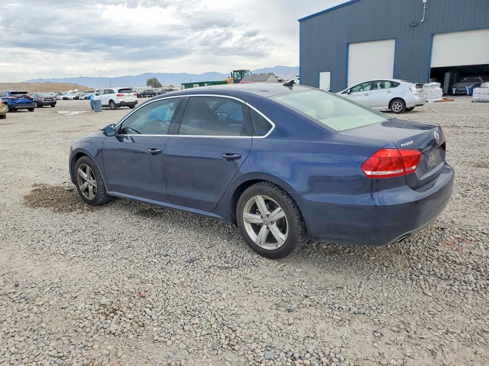Photo 2 from auction – 2012 VOLKSWAGEN PASSAT with VIN 1VWBP7A38CC090892