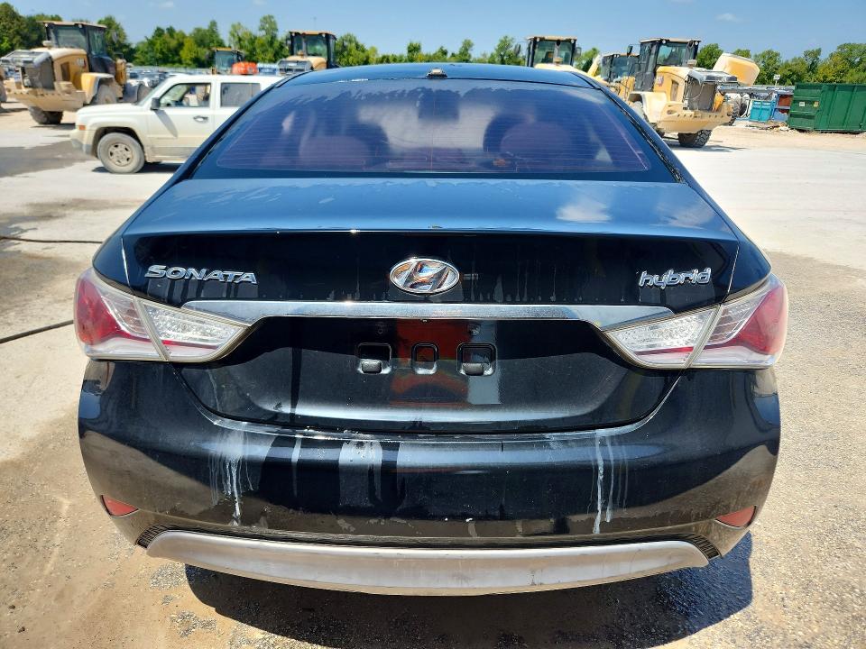 Photo 6 from auction – 2013 HYUNDAI SONATA with VIN KMHEC4A44DA098838