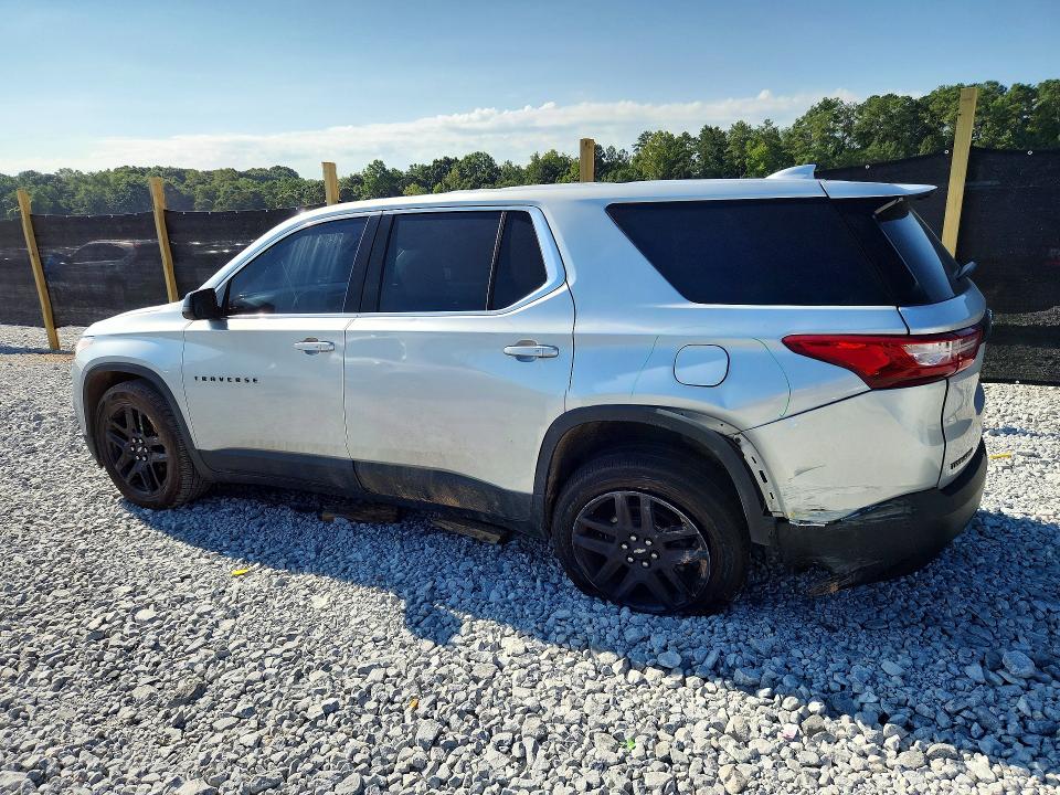 Photo 2 from auction – 2018 CHEVROLET TRAVERSE with VIN 1GNERFKW4JJ253504