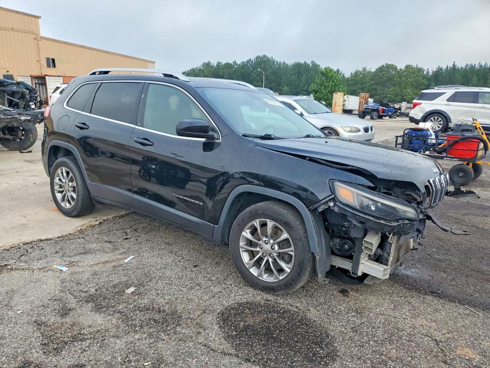 Снимка 4 от търг – 2019 JEEP CHEROKEE с VIN 1C4PJLLB2KD154702