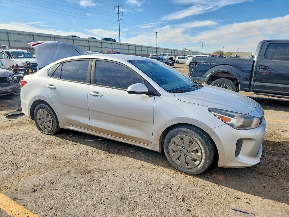 Photo 4 from auction – 2019 KIA RIO with VIN 3KPA24ABXKE211836