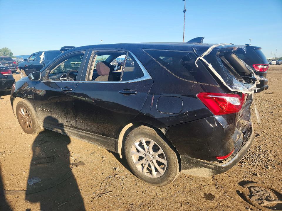 Photo 2 from auction – 2021 CHEVROLET EQUINOX with VIN 3GNAXKEV5MS104974