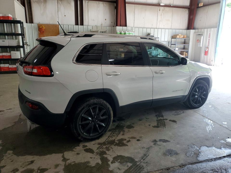 Photo 3 from auction – 2014 JEEP CHEROKEE with VIN 1C4PJLDS3EW186839
