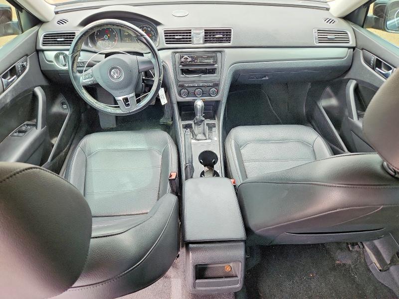 Photo 8 from auction – 2014 VOLKSWAGEN PASSAT with VIN 1VWAT7A39EC059256