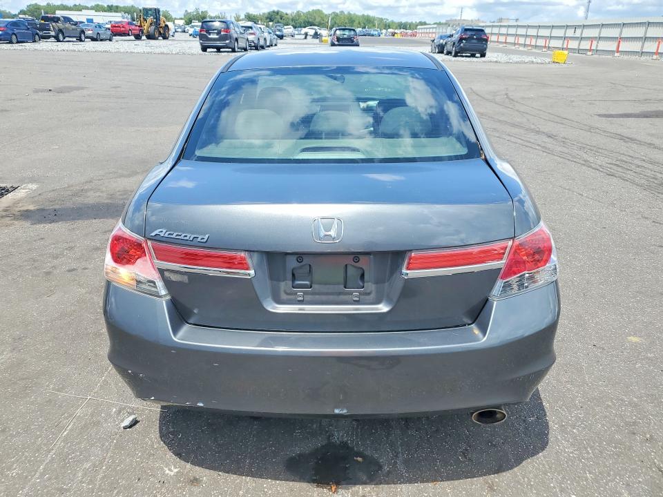 Photo 6 from auction – 2012 HONDA ACCORD with VIN 1HGCP2F42CA209349