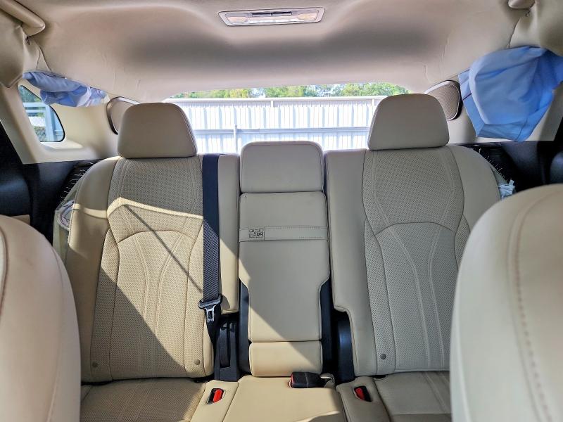 Photo 10 from auction – 2021 LEXUS RX with VIN 2T2JZMAA0MC190737