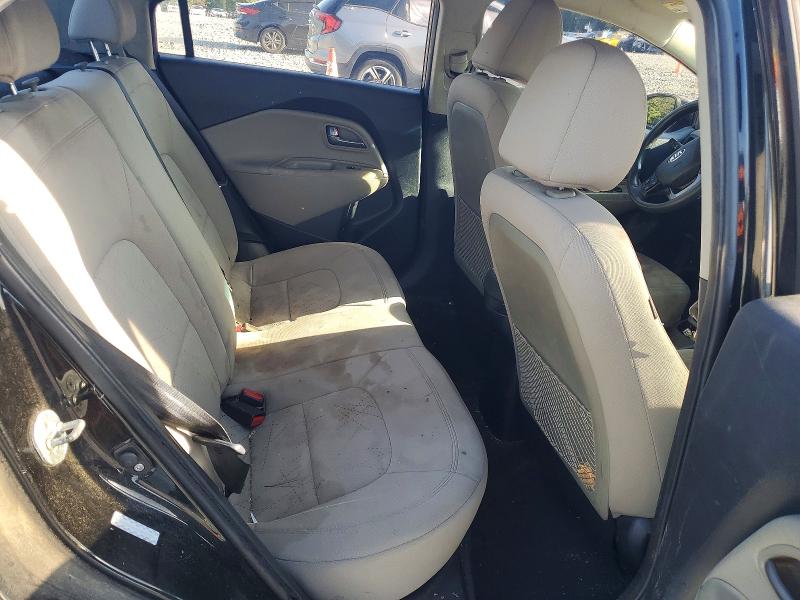 Foto 10 de la subasta – 2014 KIA RIO con VIN KNADN4A32E6332235