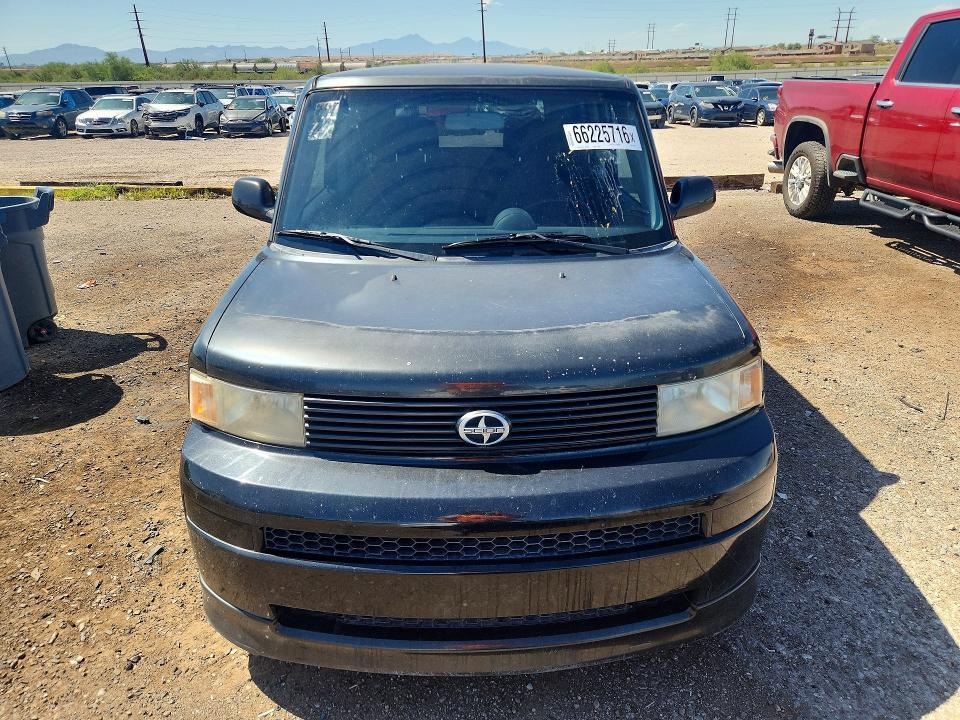 Photo 5 from auction – 2006 SCION XB with VIN JTLKT324864079621