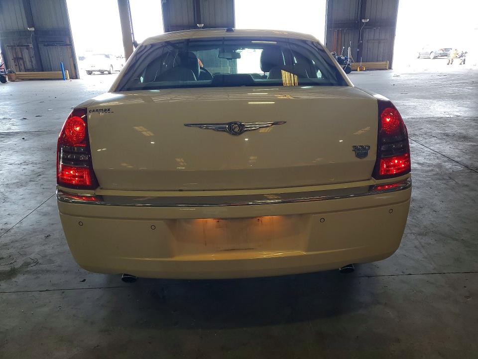 Photo 6 from auction – 2007 CHRYSLER 300C with VIN 2C3LA63HX7H765631