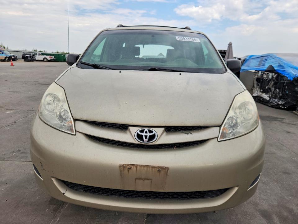 Photo 5 from auction – 2007 TOYOTA SIENNA with VIN 5TDZK23C27S019255