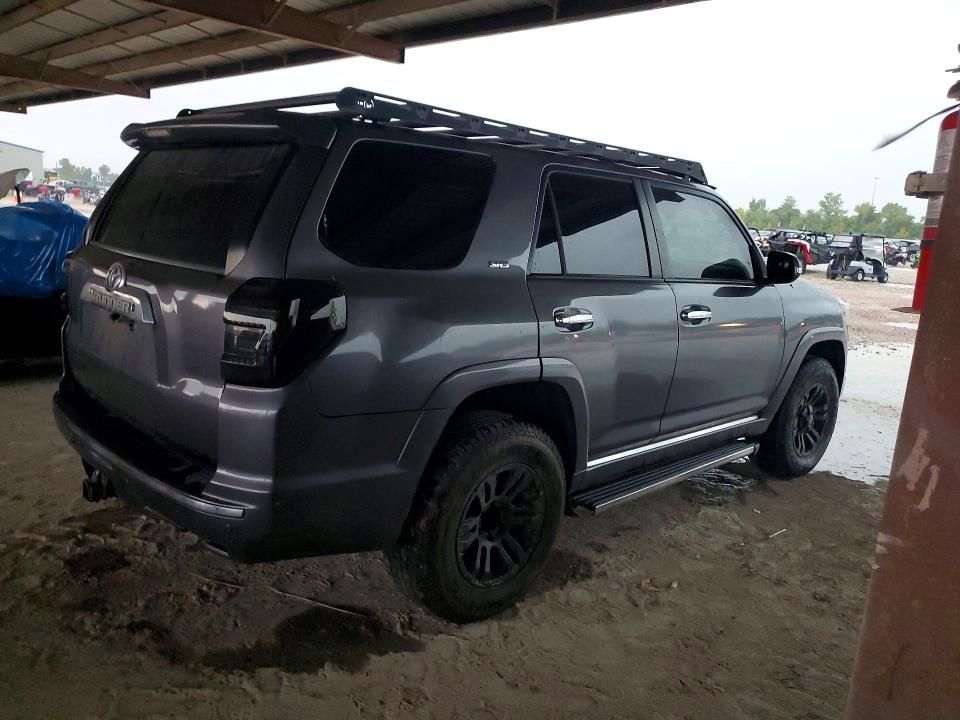 Photo 3 from auction – 2011 TOYOTA 4RUNNER with VIN JTEZU5JR0B5017095