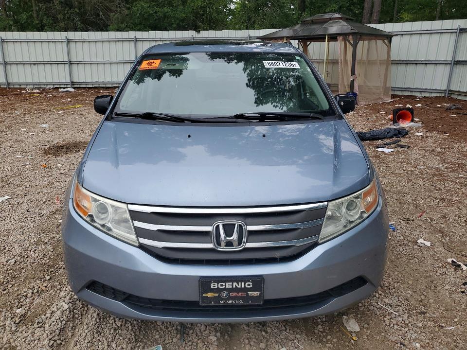 Photo 5 from auction – 2011 HONDA ODYSSEY with VIN 5FNRL5H69BB042806