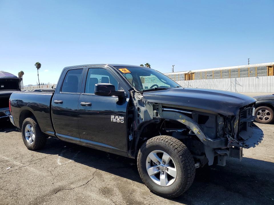 Foto 4 de la subasta – 2017 RAM 1500 con VIN 1C6RR7FT9HS565930
