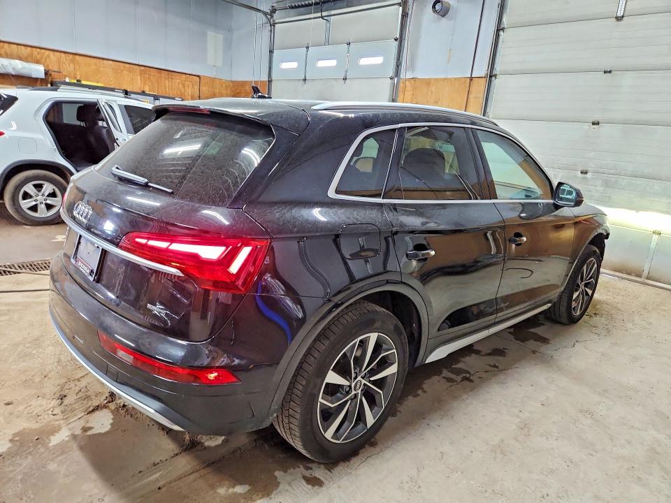 Photo 3 from auction – 2021 AUDI Q5 with VIN WA1AAAFY9M2010664