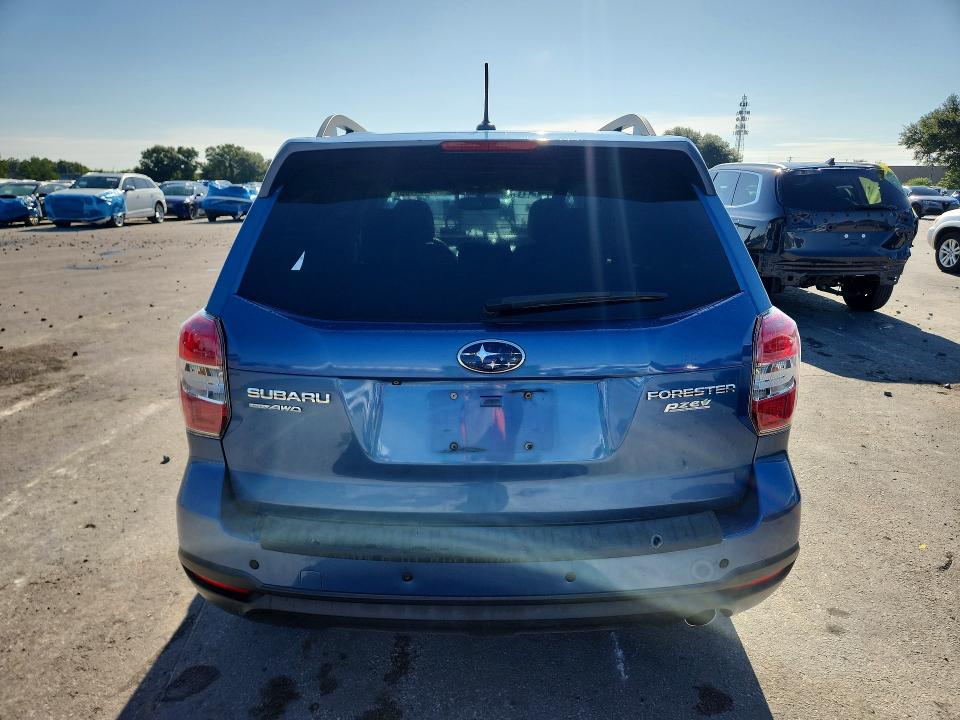 Photo 6 from auction – 2015 SUBARU FORESTER with VIN JF2SJAUC0FH576165