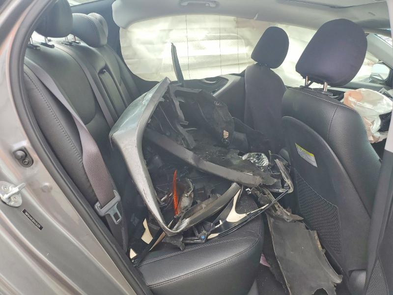 Photo 10 from auction – 2013 HYUNDAI ELANTRA with VIN 5NPDH4AE0DH435329