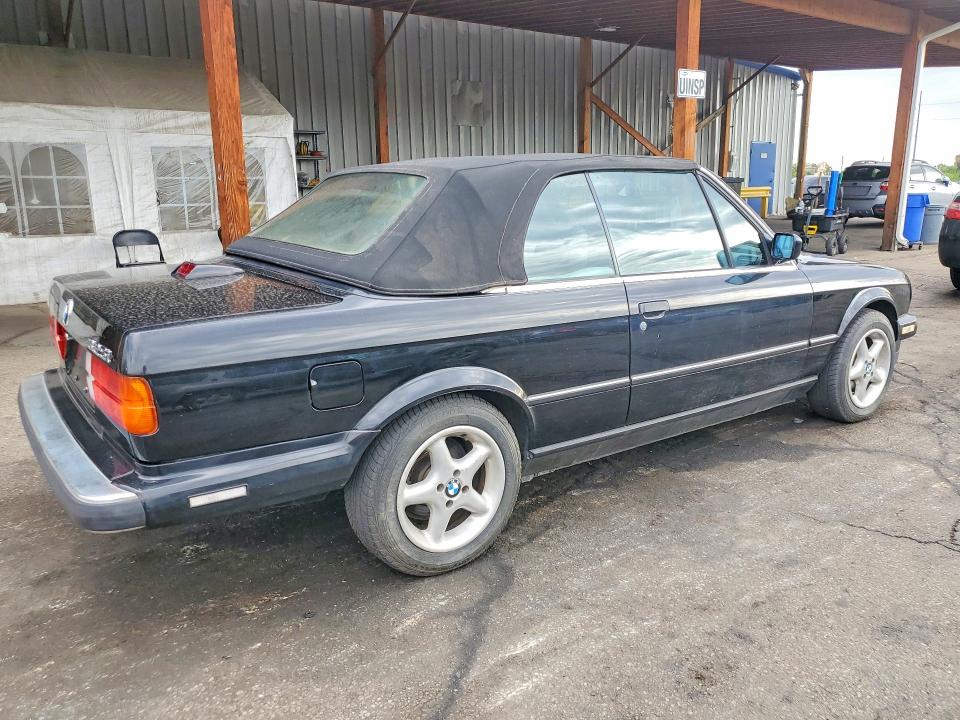 Photo 3 from auction – 1987 BMW 325 with VIN WBABB2303H1941861