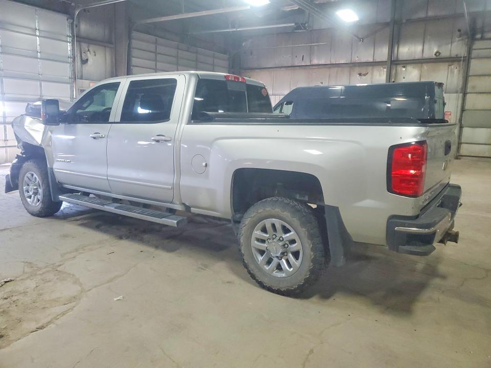 Photo 2 from auction – 2017 CHEVROLET SILVERADO with VIN 1GC4KZCY3HF229041