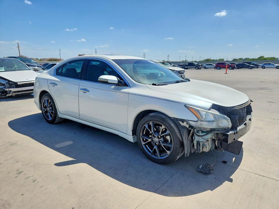 Photo 4 from auction – 2014 NISSAN MAXIMA with VIN 1N4AA5AP9EC463194