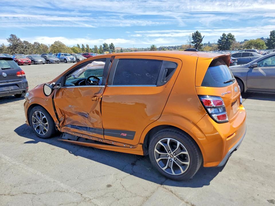 Photo 2 from auction – 2017 CHEVROLET SONIC with VIN 1G1JD6SB7H4117145