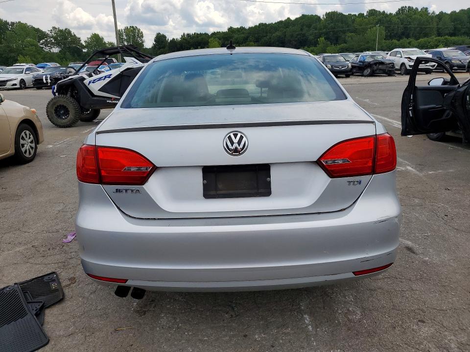 Photo 6 from auction – 2012 VOLKSWAGEN JETTA with VIN 3VWLL7AJ4CM087856