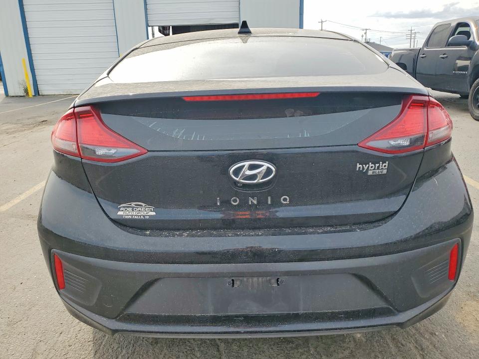 Photo 6 from auction – 2018 HYUNDAI IONIQ with VIN KMHC65LC2JU087369