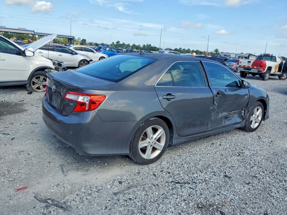 Photo 3 from auction – 2012 TOYOTA CAMRY with VIN 4T1BF1FK8CU049381