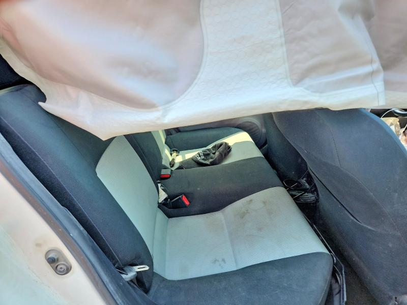 Photo 10 from auction – 2014 TOYOTA PRIUS C with VIN JTDKDTB35E1069578