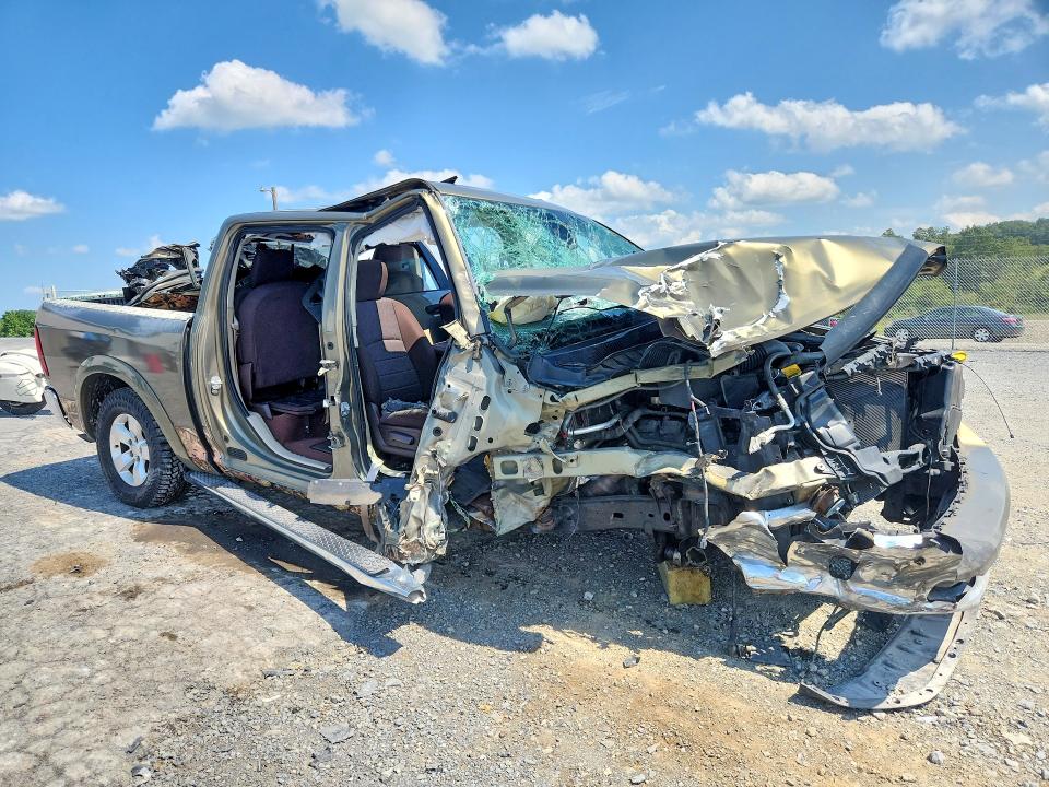 Снимка 4 от търг – 2014 RAM 1500 с VIN 1C6RR7LT1ES240446