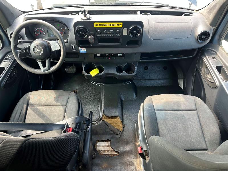 Photo 9 from auction – 2019 MERCEDES-BENZ SPRINTER with VIN WD4PF1CD4KT012340