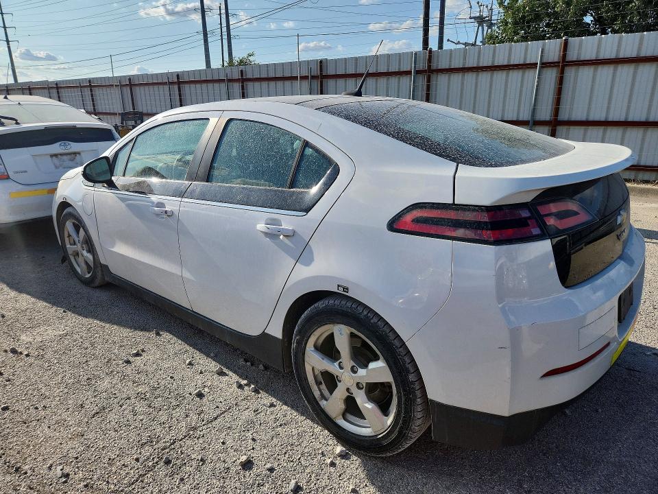 Photo 2 from auction – 2012 CHEVROLET VOLT with VIN 1G1RA6E47CU104090