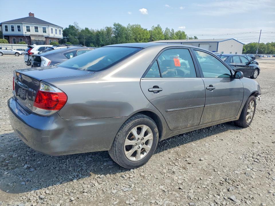 Photo 3 from auction – 2006 TOYOTA CAMRY with VIN JTDBF30K860167192