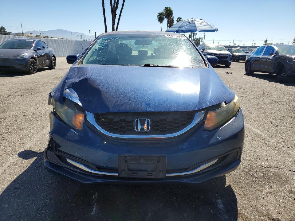 Photo 5 from auction – 2015 HONDA CIVIC with VIN 19XFB2F58FE200756