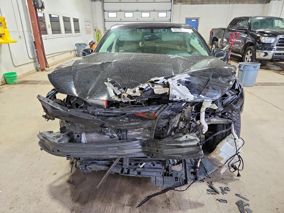 Photo 5 from auction – 2022 SUBARU LEGACY with VIN 4S3BWAN60N3002041