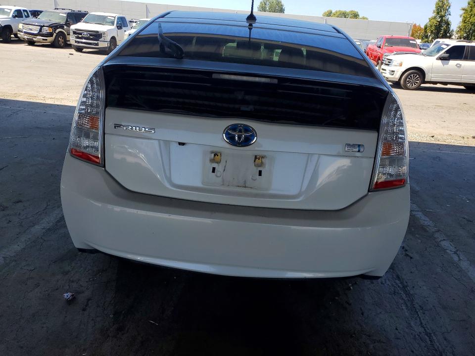Photo 6 from auction – 2010 TOYOTA PRIUS with VIN JTDKN3DU7A0211044