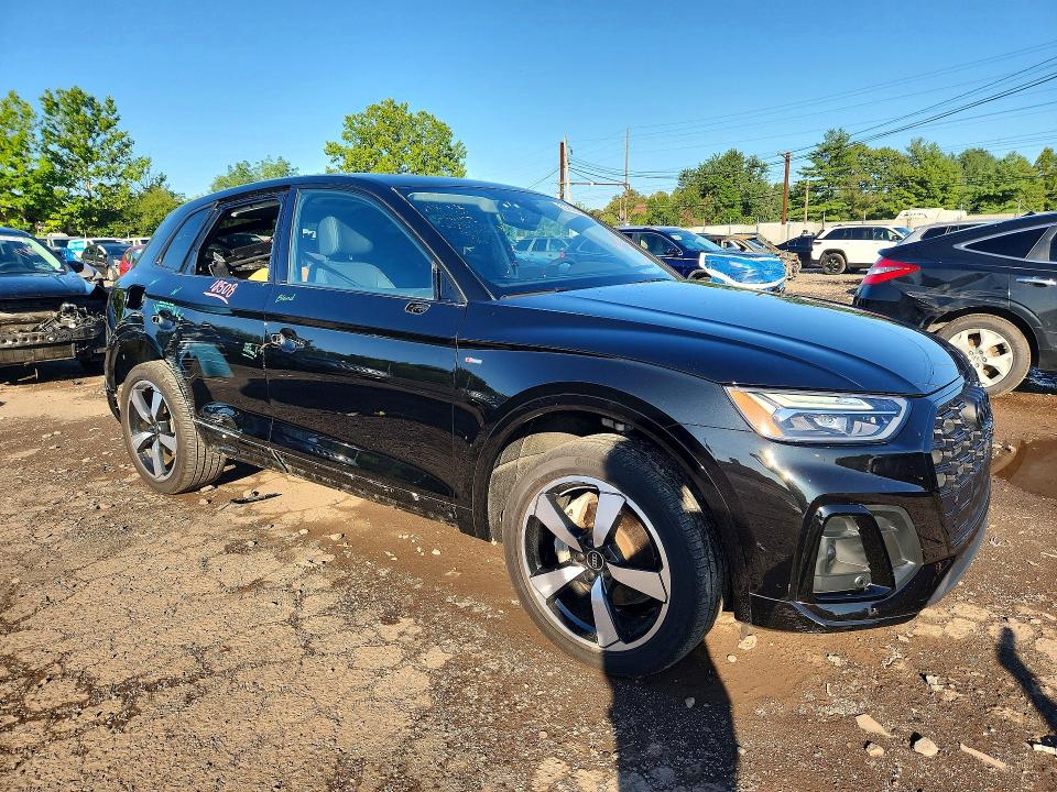 Zdjęcie 4 z aukcji – 2023 AUDI Q5 z VIN WA1EAAFY2P2171864