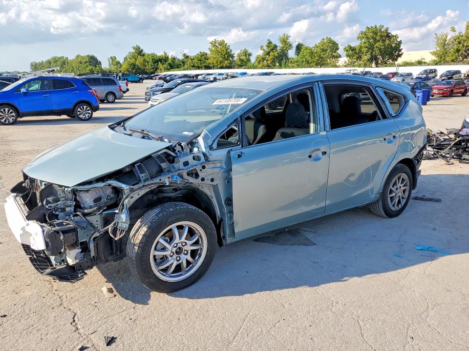TOYOTA PRIUS V 2015 with VIN JTDZN3EU0FJ031290 - Photo from auction