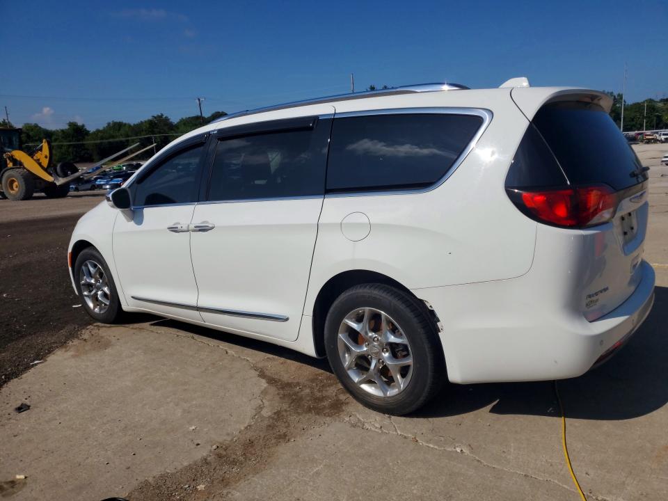 Photo 2 from auction – 2018 CHRYSLER PACIFICA with VIN 2C4RC1GG3JR185305