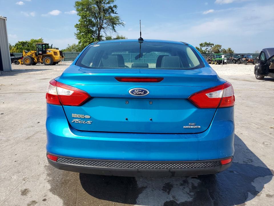 Photo 6 from auction – 2012 FORD FOCUS with VIN 1FAHP3F24CL405506