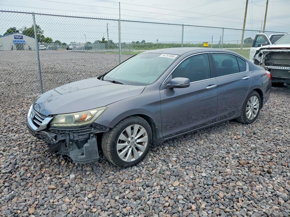 Photo 1 from auction – 2015 HONDA ACCORD with VIN 1HGCR3F80FA013496